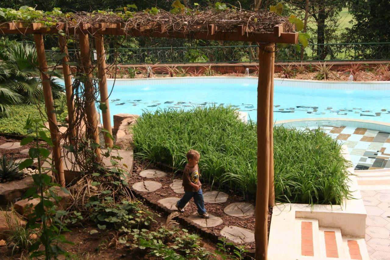 Golf Course Hotel Kampala Kültér fotó