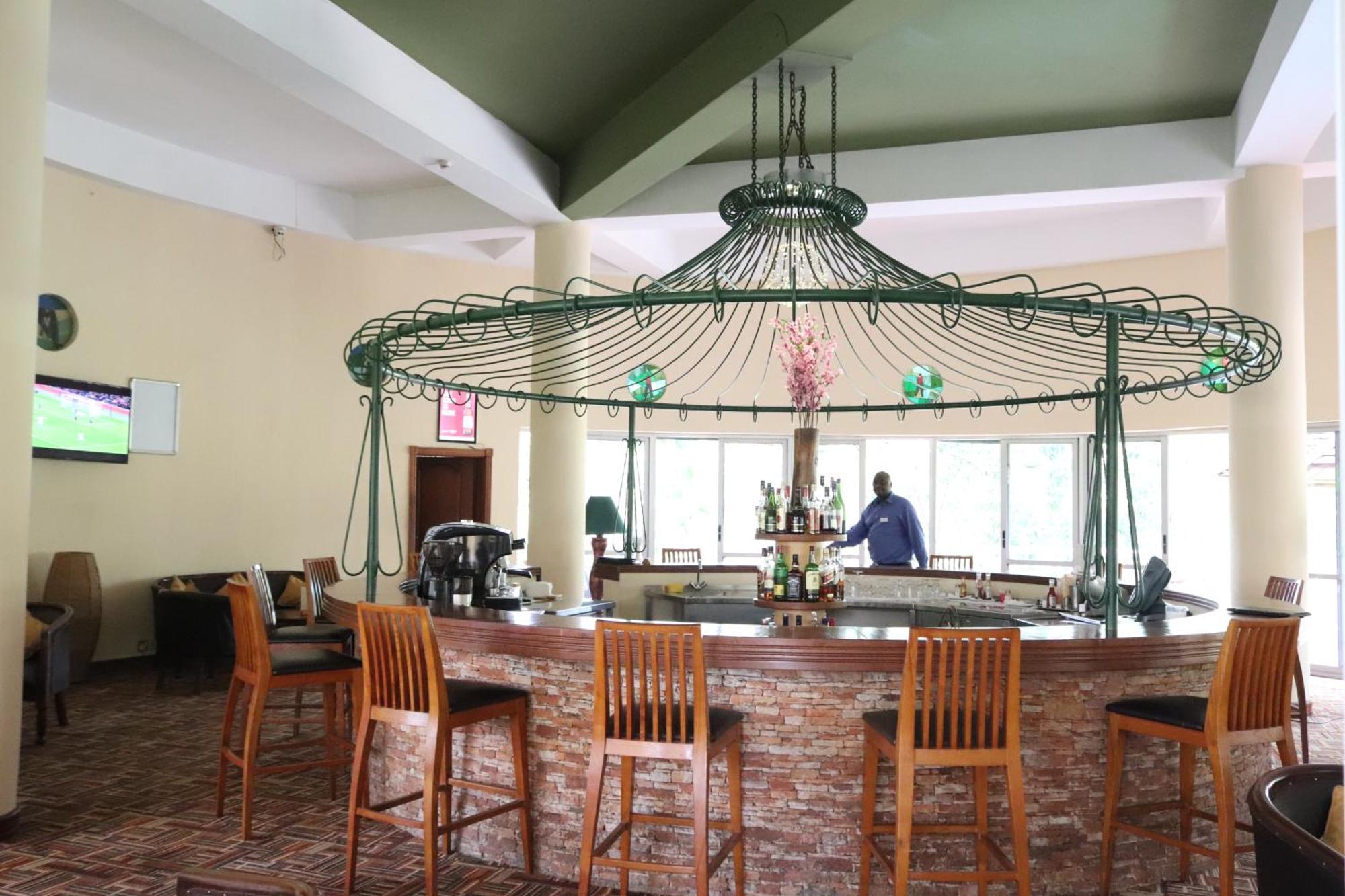 Golf Course Hotel Kampala Kültér fotó