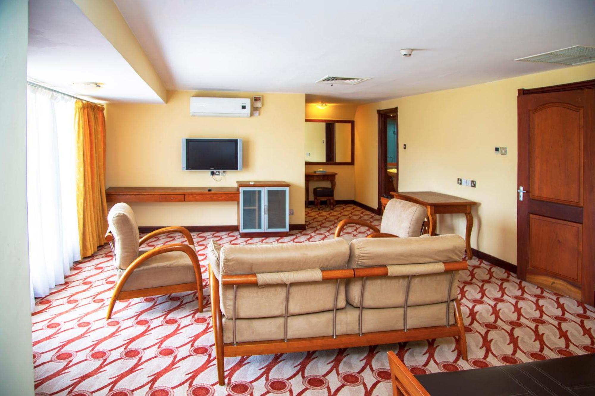 Golf Course Hotel Kampala Kültér fotó